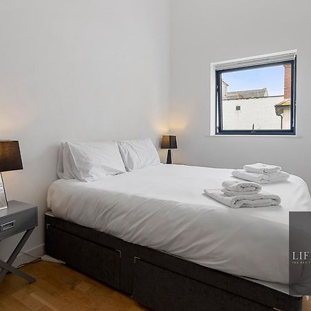 Smythen St, 2 Bed Apartment With Balcony Exeter Extérieur photo