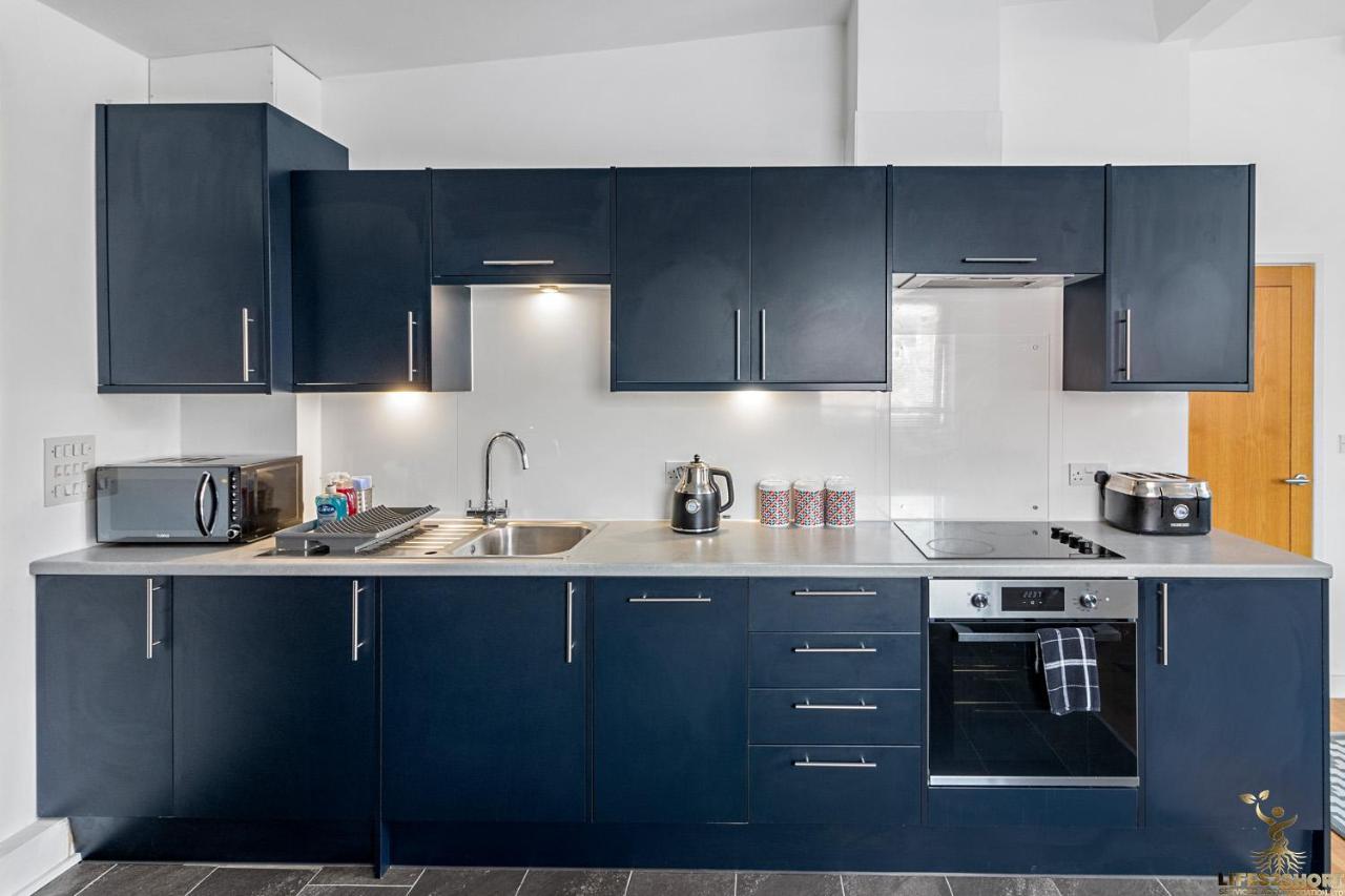Smythen St, 2 Bed Apartment With Balcony Exeter Extérieur photo
