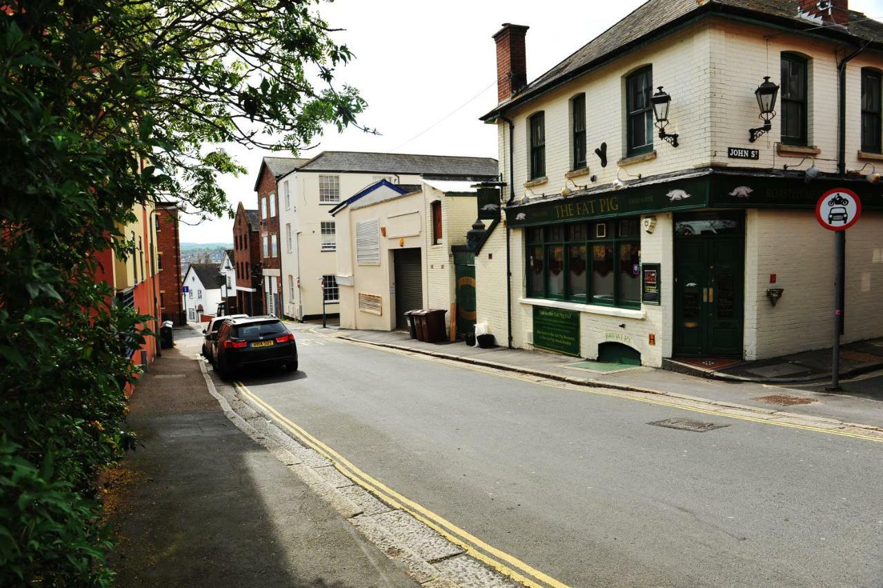 Smythen St, 2 Bed Apartment With Balcony Exeter Extérieur photo